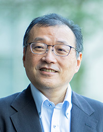 矢野 裕児氏(やの ゆうじ)